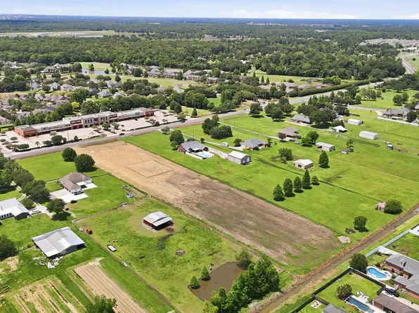 6450 Highway 44, Gonzales, LA 70737