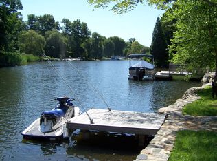 7 Wagon Wheel Rd, Sherman, CT 06784