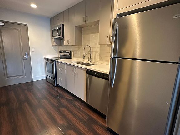 5th image of 131 S Norman C Francis Pkwy #105