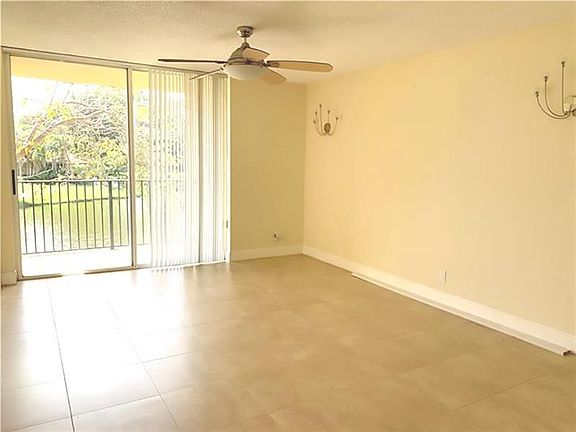4th image of 10749 Cleary Blvd APT 204