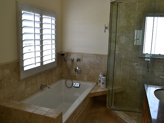 3rd image of 21114 Las Flores Mesa Dr