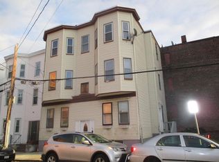 151 Walnut St, Chelsea, MA 02150