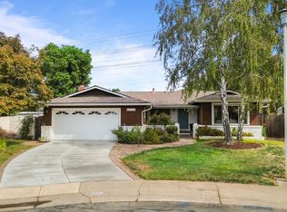 8421 Hollins Ct, Sacramento, CA 95826