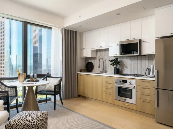 400 S Broadway Ave, Los Angeles, CA