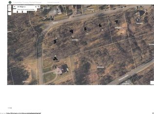 28 58th Village Ln, Berwick, PA 18603