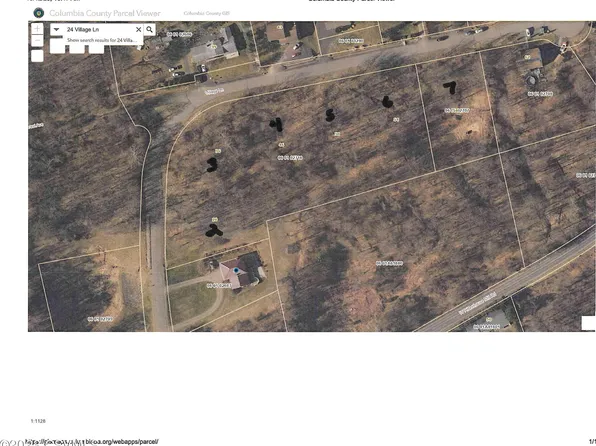 28 58th Village Ln, Berwick, PA 18603