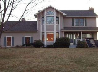 153 Longview Ln, Boones Mill, VA 24065