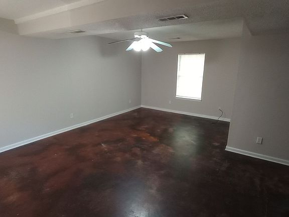 3rd image of 602 19th St #B
