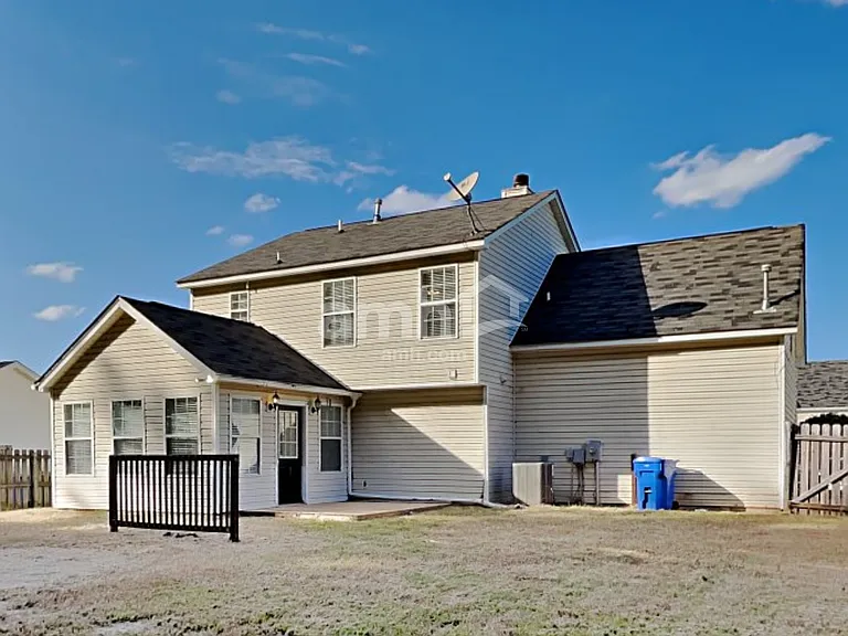 160 Camforth Dr — Photo 22