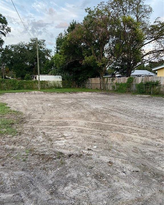 1st image of 4008 N 31st St