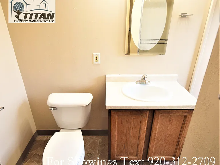 170 E Cotton St #2 — Photo 16
