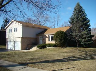 16700 Beverly Ave, Tinley Park, IL