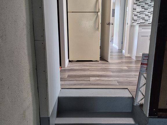 4th image of 2208 Napfle St Floor 1