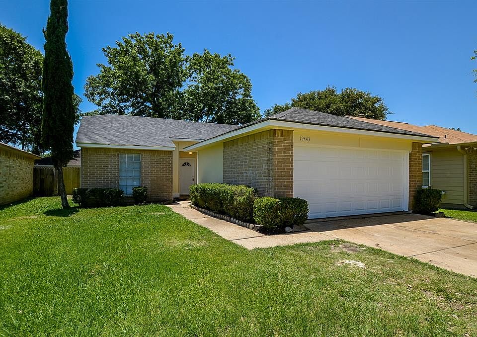 1st image of 19443 Cypress Arbor Dr