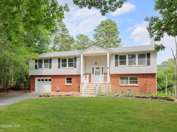 12 Corinne Court, Jackson, NJ 08527