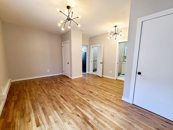 5th image of 1115 E 212th St #3