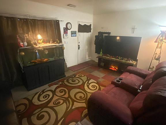 4th image of 2217 N Goodlet Ave