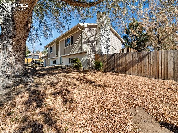 4th image of 5131 Galena Dr