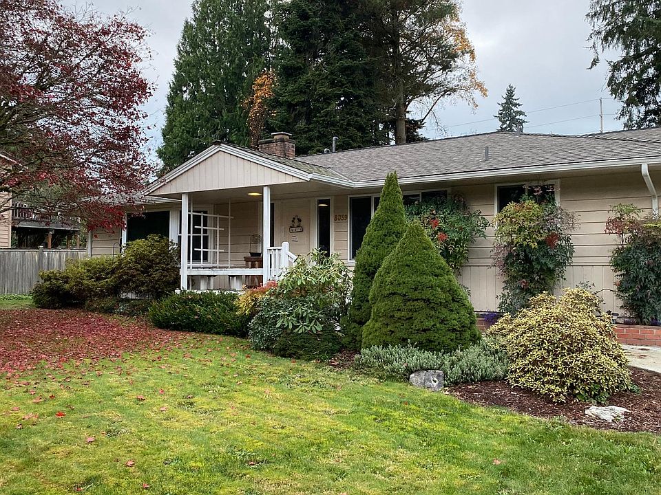 1st image of 8039 133rd Ave NE