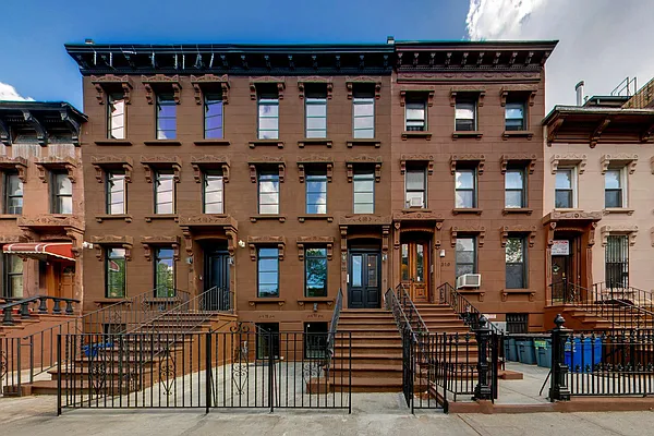 Sold by Nest Seekers International | media 18