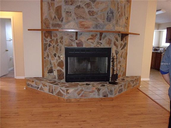 3rd image of 2608 Sheffield Dr
