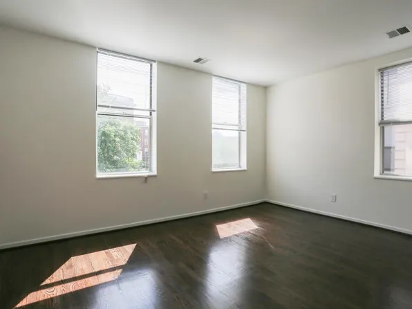 2611 Adams Mill Rd NW, Washington, DC 20009