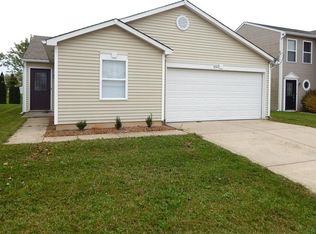 2511 Summerwood Ln, Greenwood, IN 46143