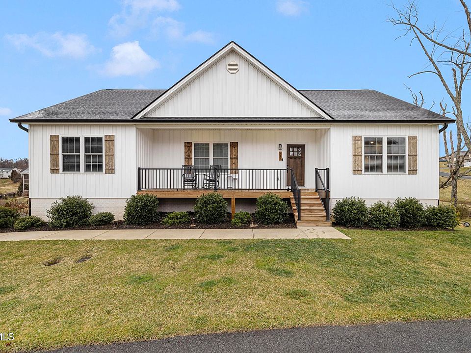 1st image of 611 Sweetgrass Ln