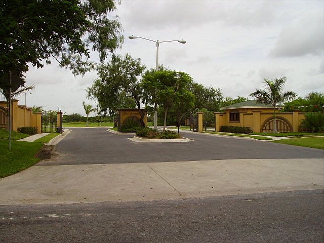 1st image of 2552 Los Portales Dr #20