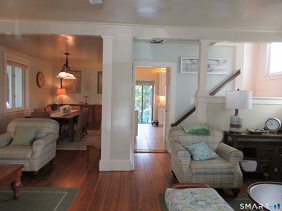 5th image of 10 Elliott Ave
