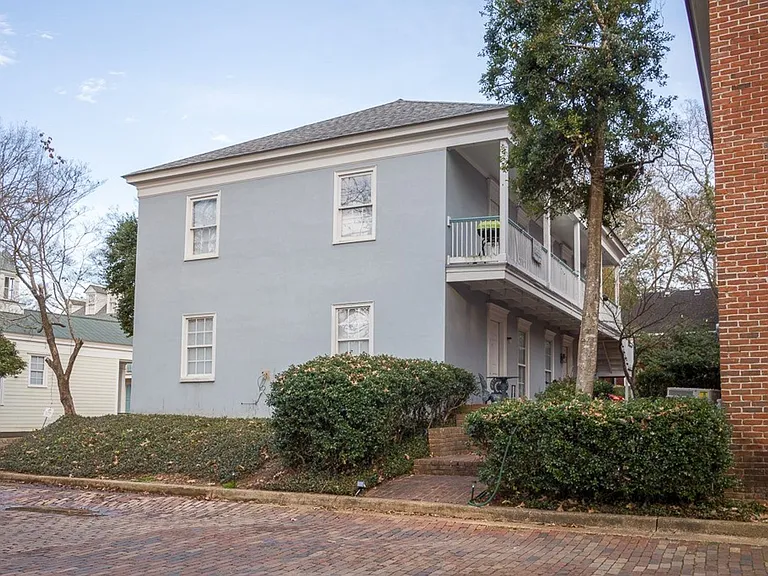 103D Lummus Dr — Photo 16