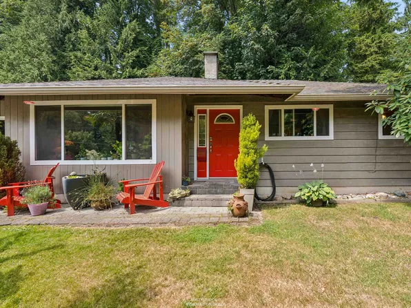 1525 Avonlynn Cres, North Vancouver, BC V7J 2V2