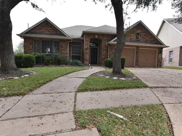 122 Kentwood Ridge Ct, Sugar Land, TX 77479