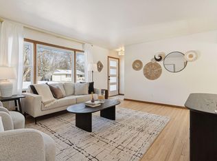13413 Arthur St W, Minnetonka, MN 55305