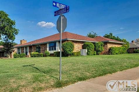 3rd image of 414 Blueridge Dr