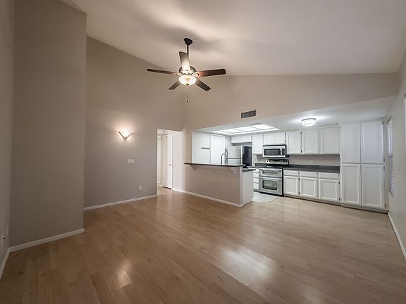 5th image of 750 E Morningside Dr