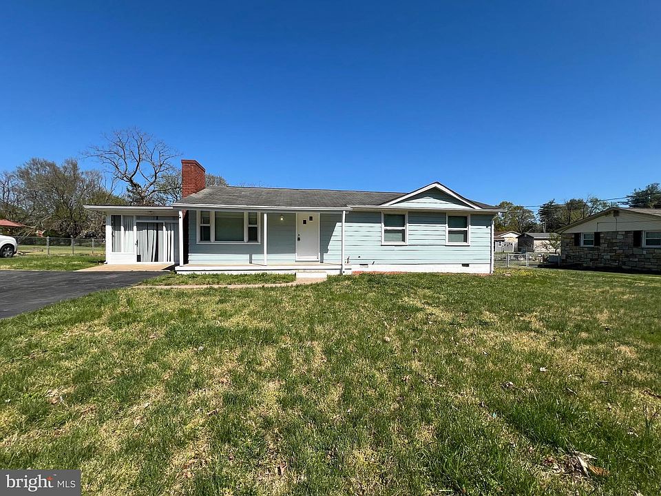 1st image of 100 Leeland Rd
