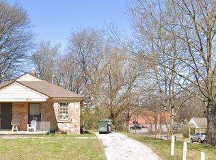 2320 E Warren St, Memphis, TN 38106