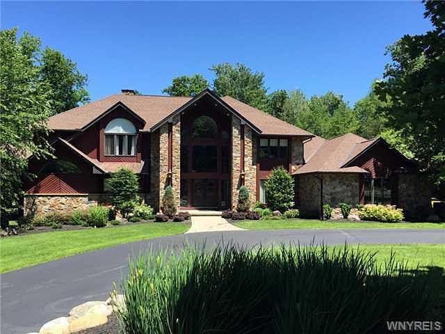 1st image of 44 Hillsboro Dr