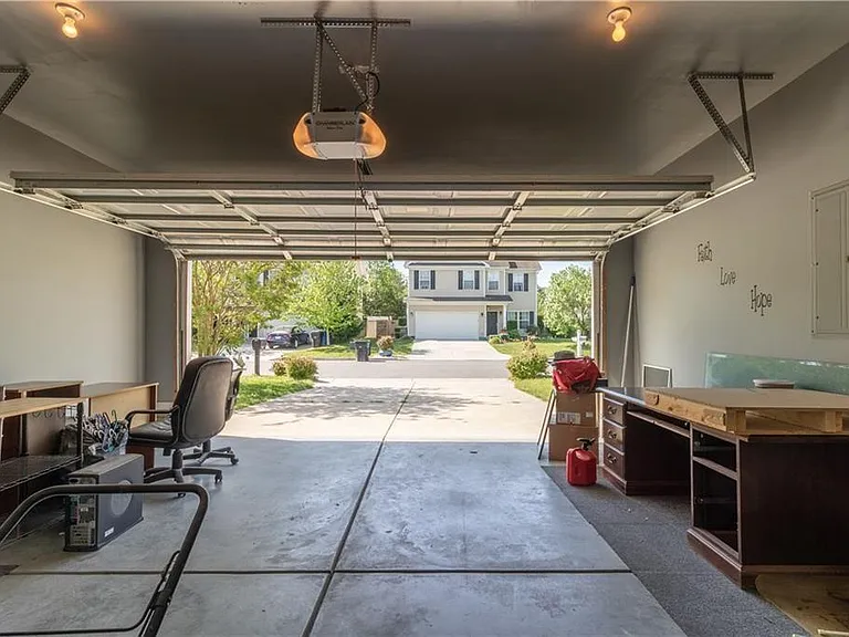 2408 Fair Lady Pl — Photo 22
