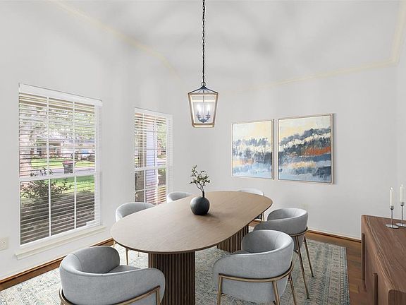 3rd image of 2522 Pepperidge Drive