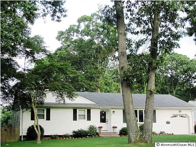 104 Whale Pond Rd photo 1