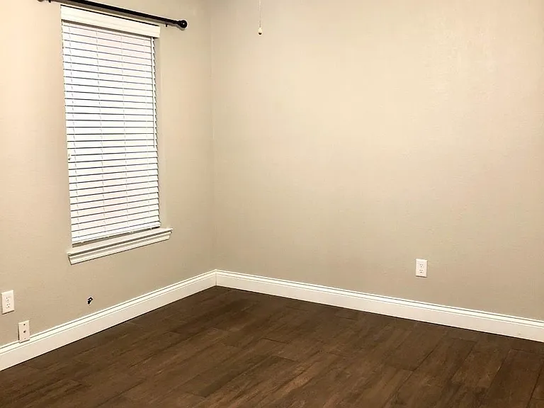 6315 Canyon Rock Way — Photo 7