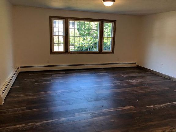 4th image of 68 Millville St APT 1