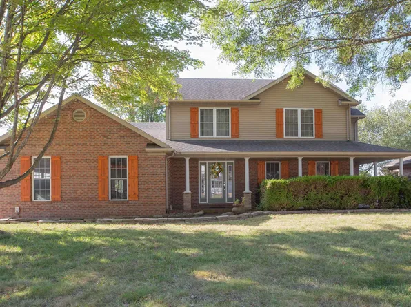 3901 Farrington Dr, Evansville, IN 47725