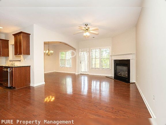 4th image of 5905 Oakbrook Lake Ct