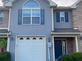 2037 Powell Dr, Chambersburg, PA 17201