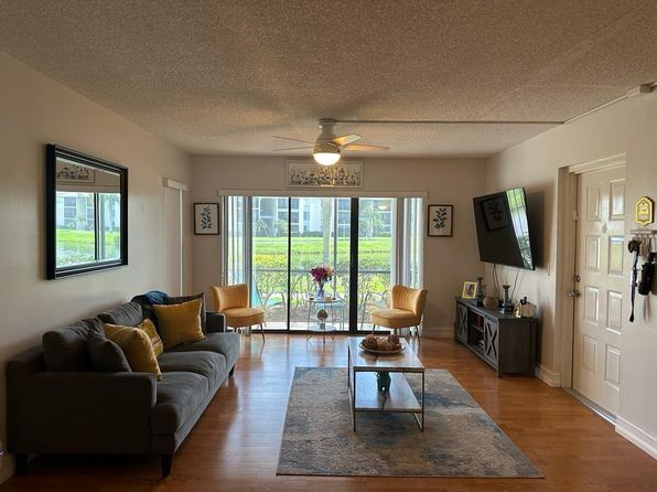 1102 Green Pine Blvd APT B1