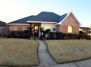 5908 Pepper Tree Dr, Alexandria, LA 71303