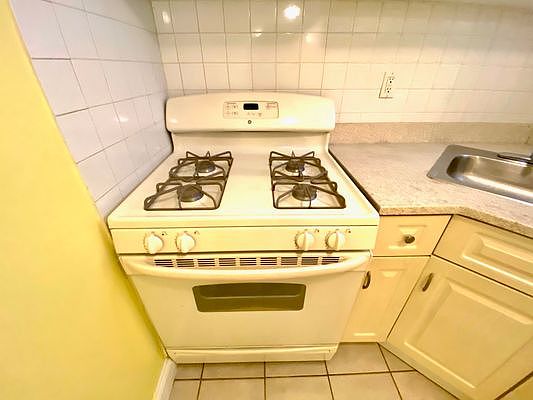 2nd image of 3617 21st Ave #1